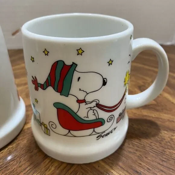 Snoopy Beagle Dog Peanuts Coffee Mug Sleigh Merry Christmas 1976 Woodstock Lot 2 - Picture 2 of 13